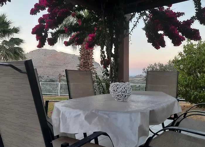 Selene بيت للعطل